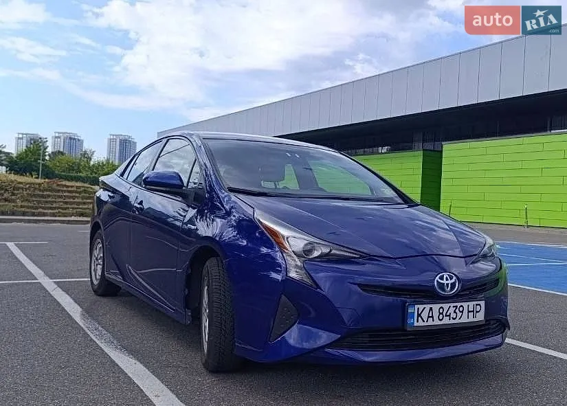 Toyota Prius, 2016
