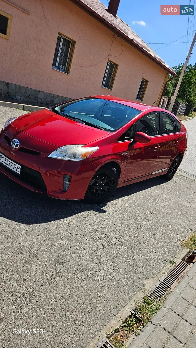 Toyota Prius, 2014
