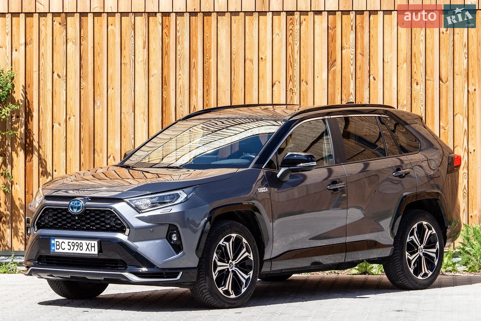 Toyota RAV4 PHEV, 2021