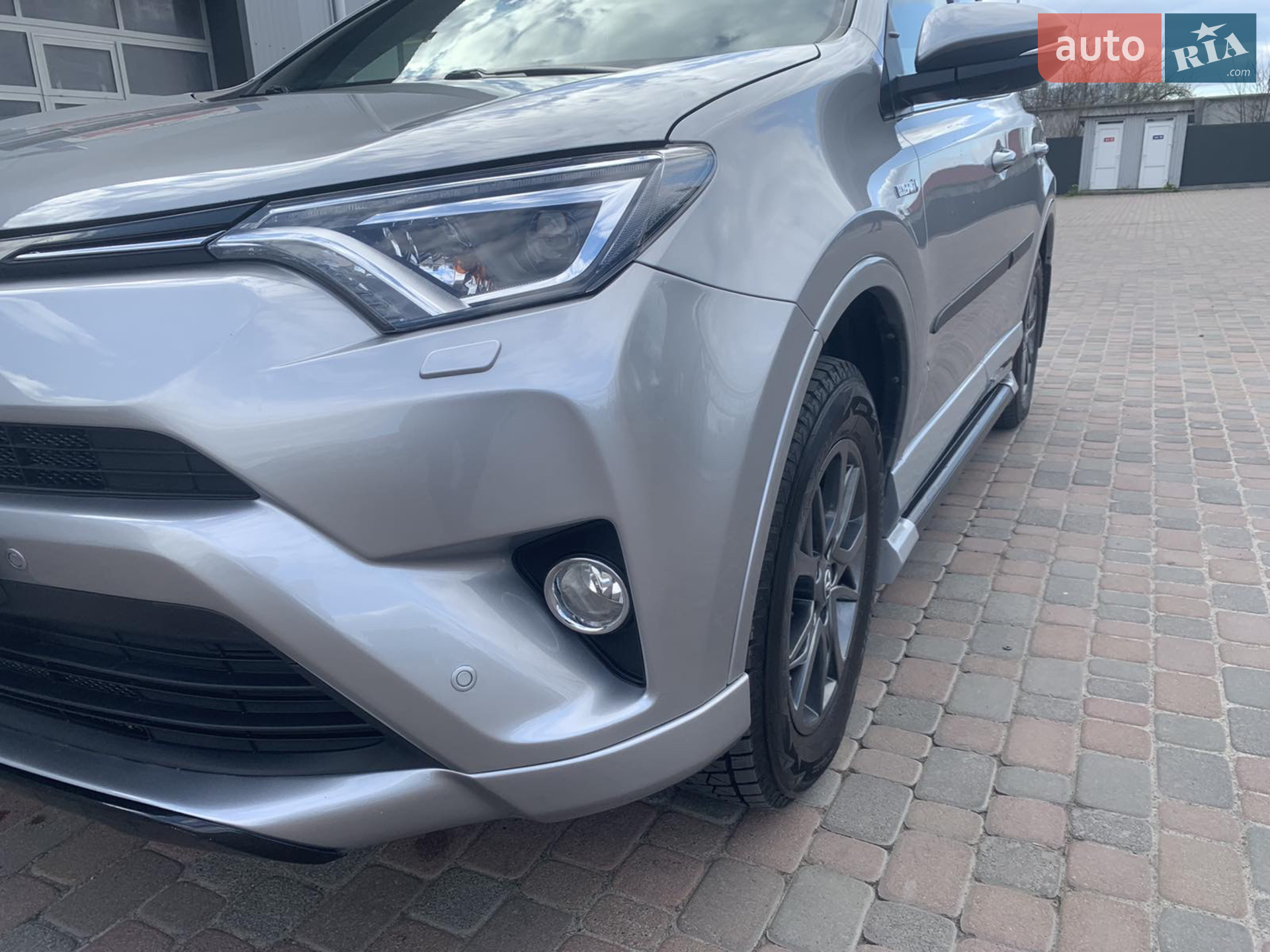 Toyota RAV4, 2017