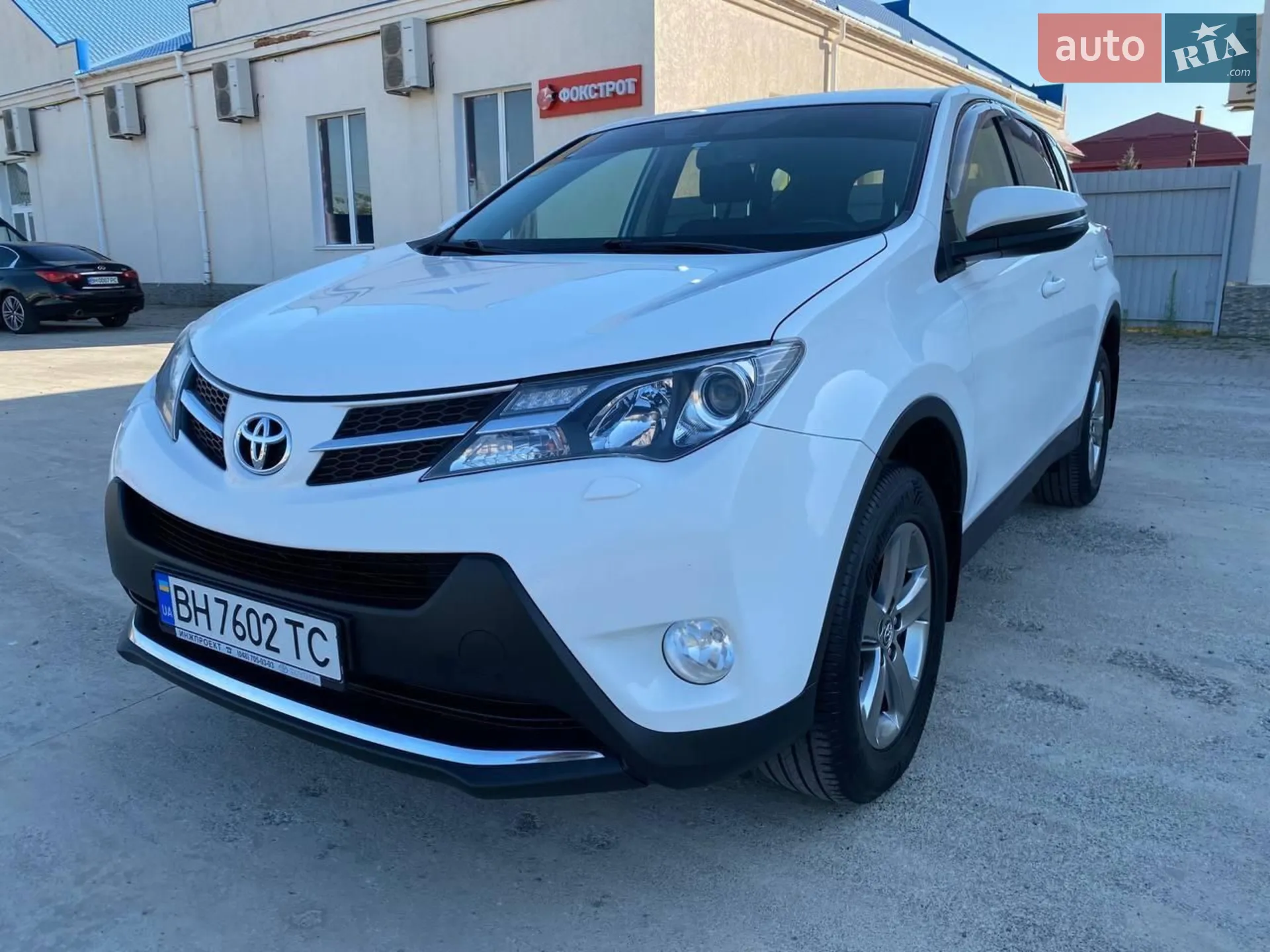 Toyota RAV4, 2015