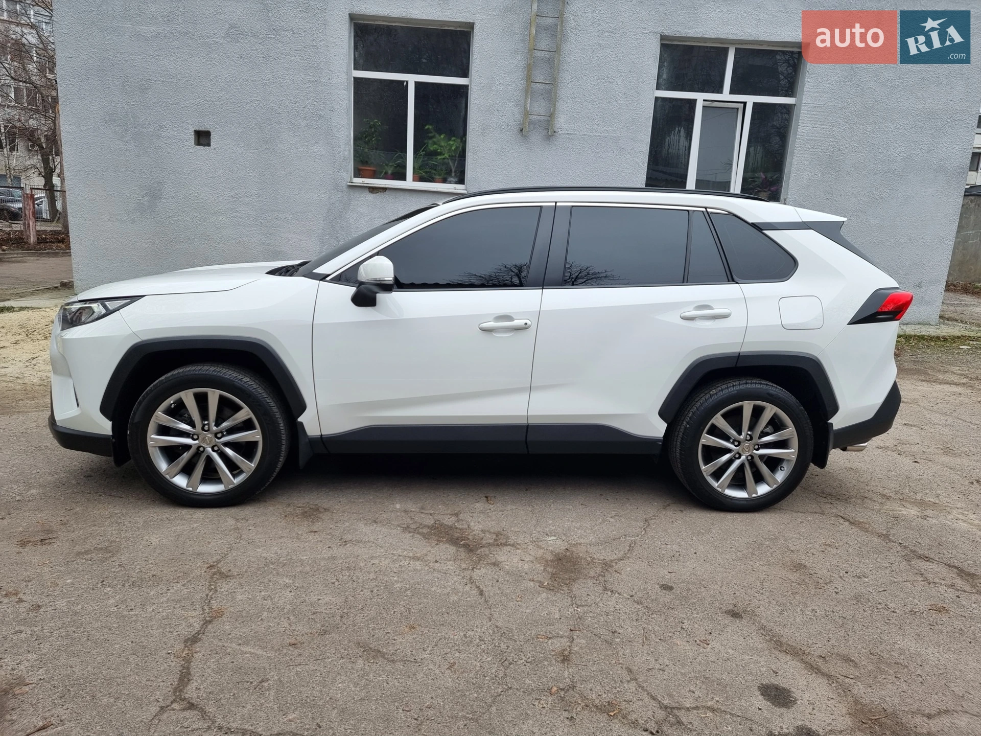 Toyota RAV4, 2019