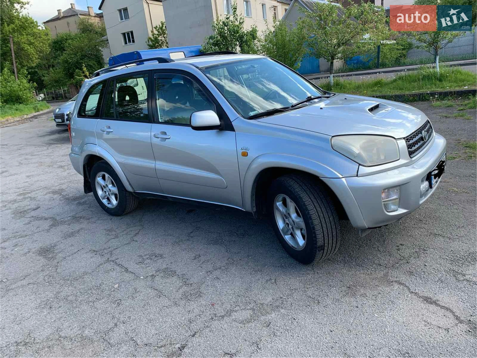 Toyota RAV4, 2002
