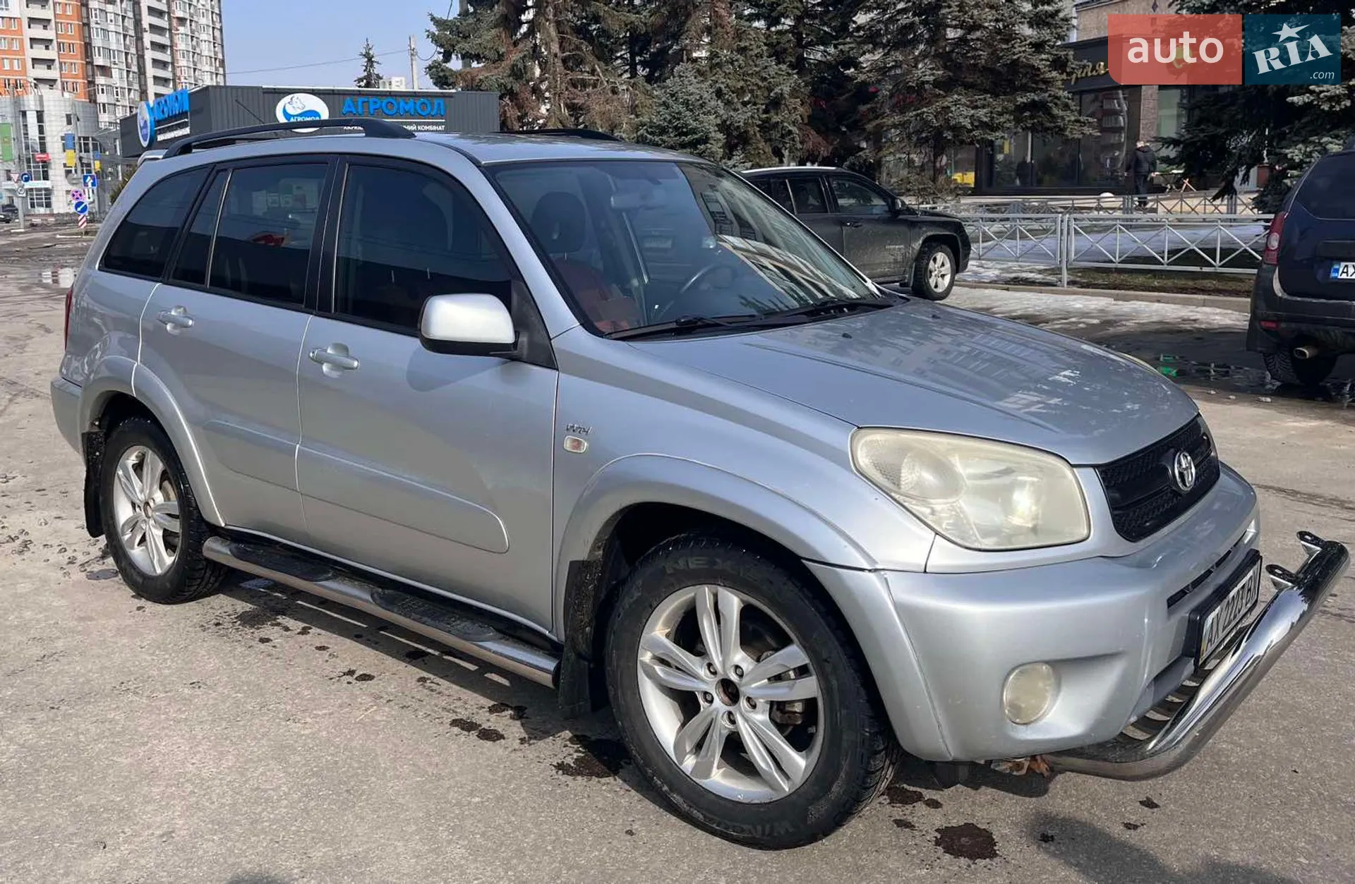 Toyota RAV4, 2004