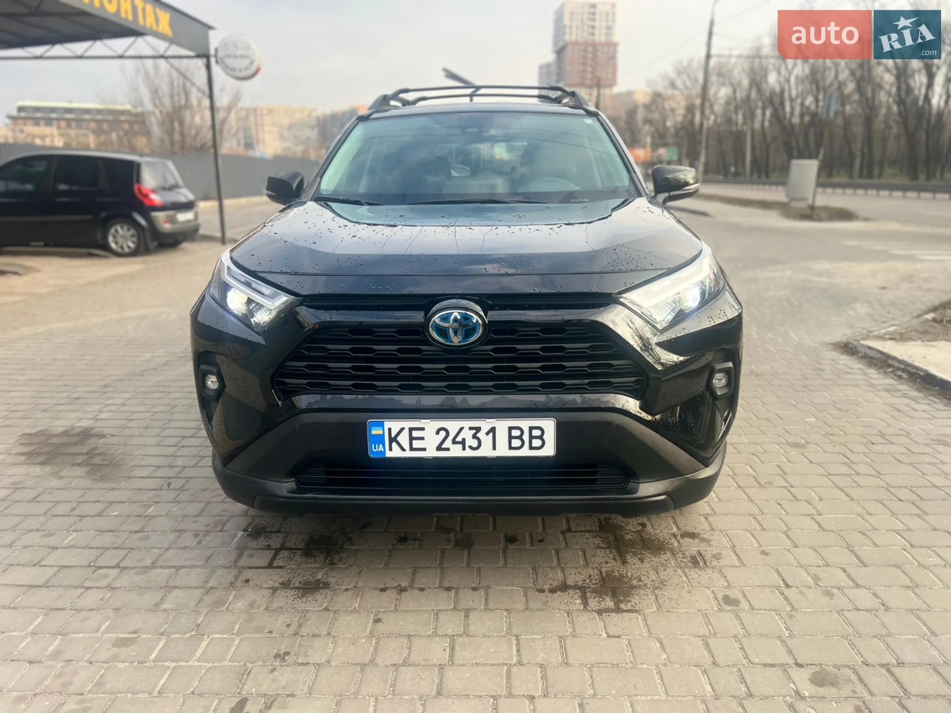 Toyota RAV4, 2023