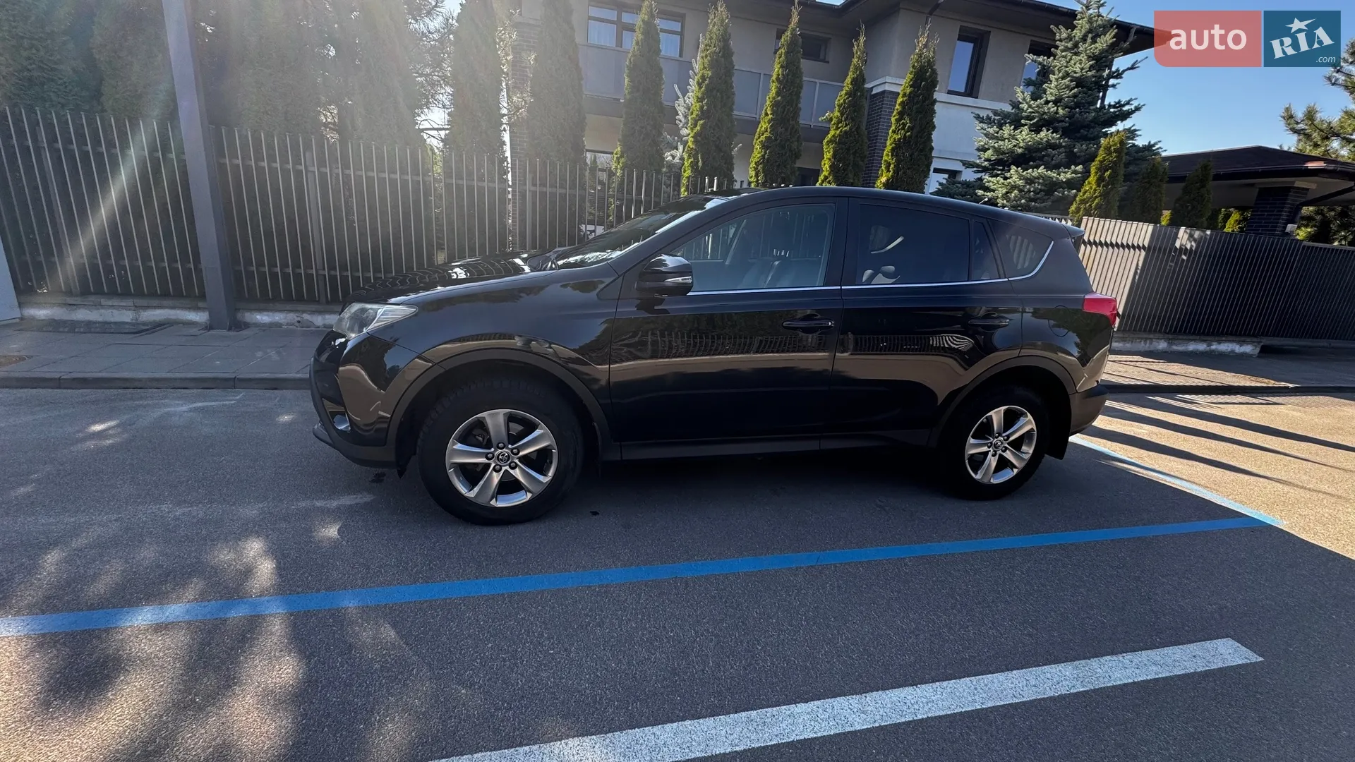 Toyota RAV4, 2015