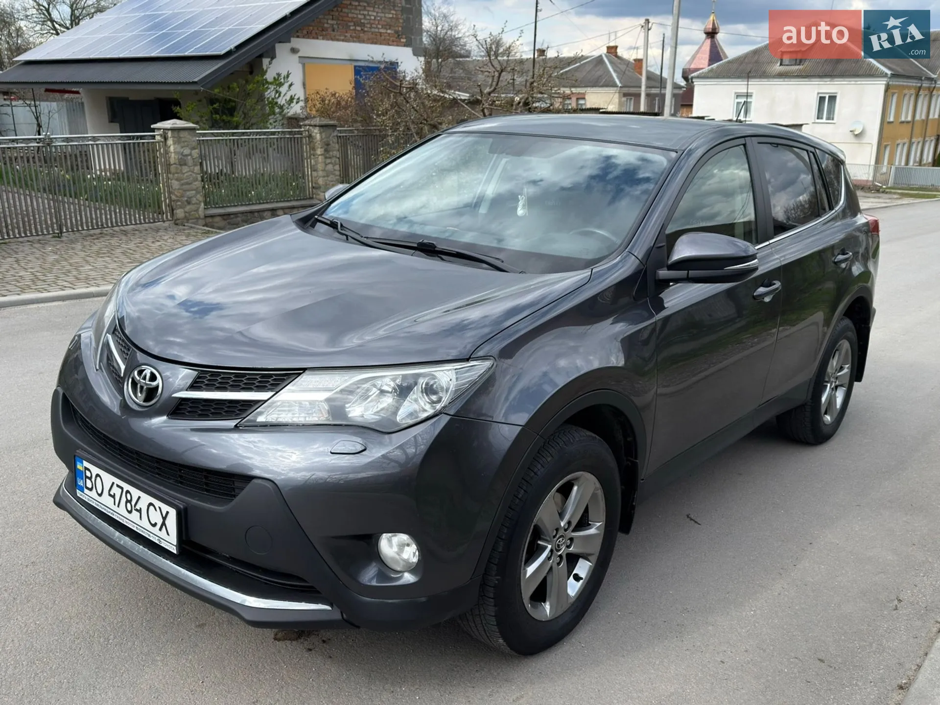 Toyota RAV4 2015 — 1