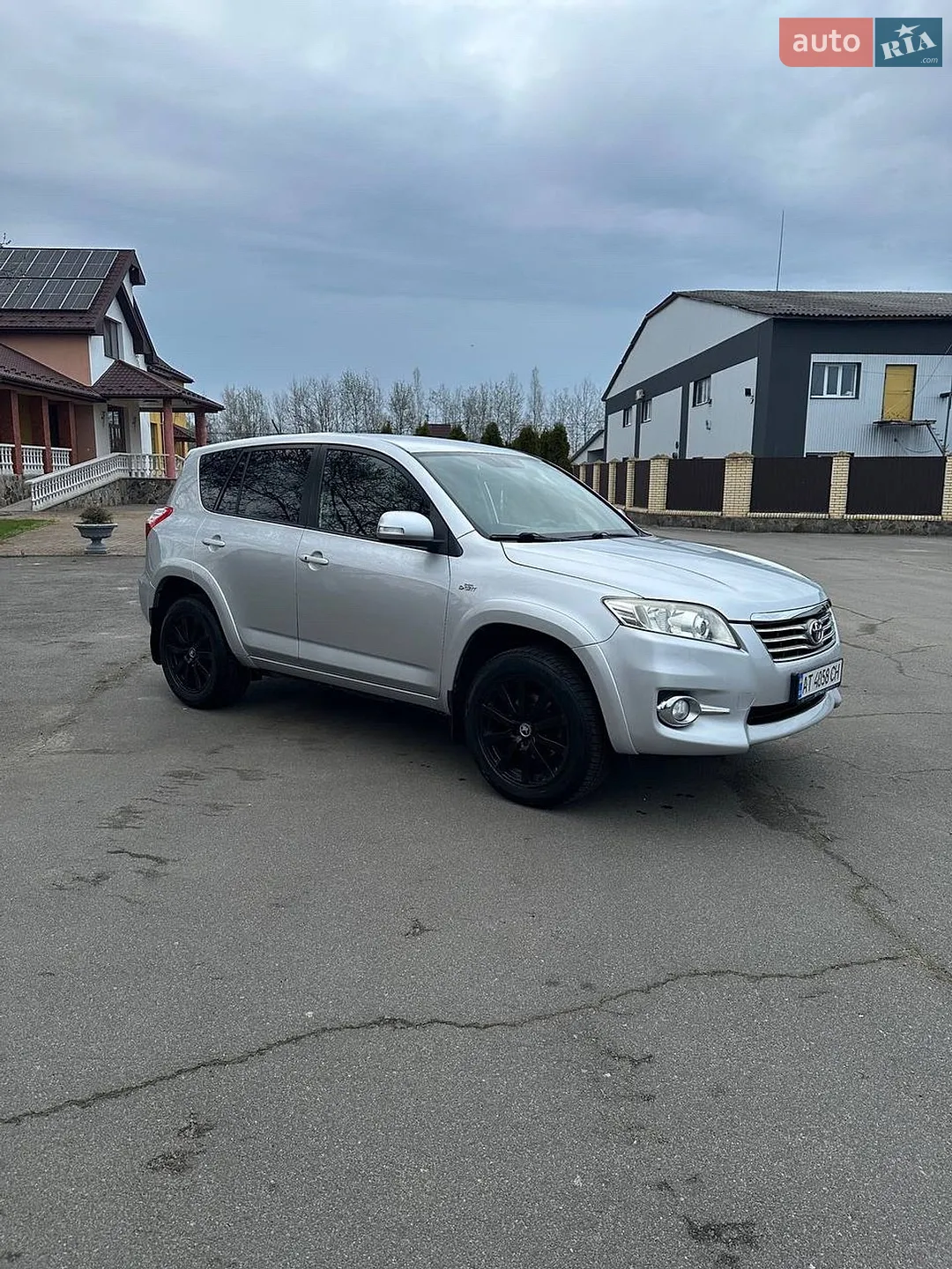 Toyota RAV4, 2010