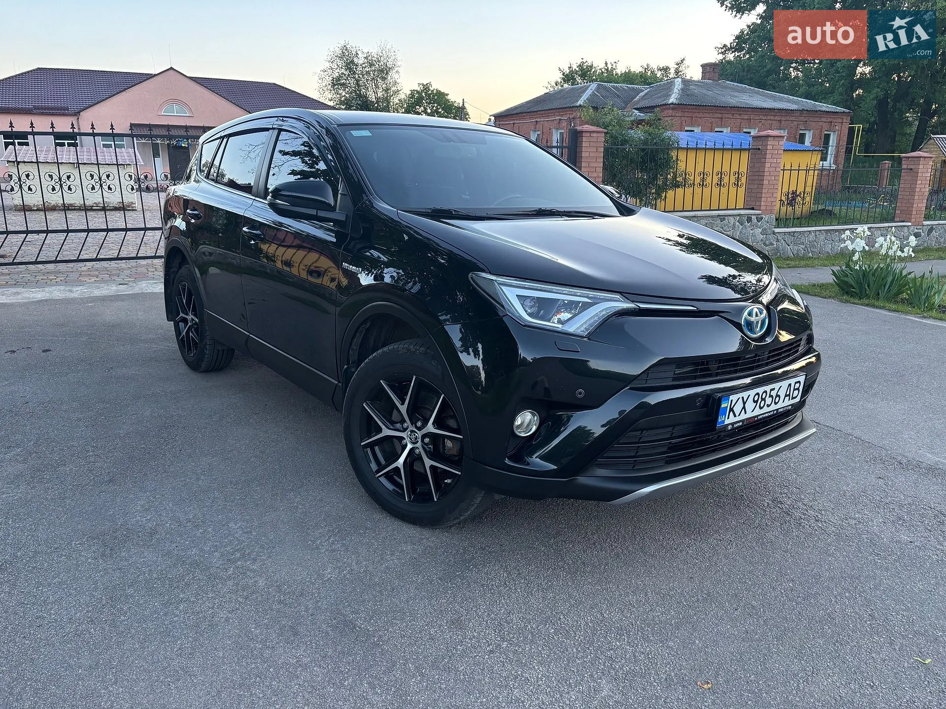 Toyota RAV4, 2016