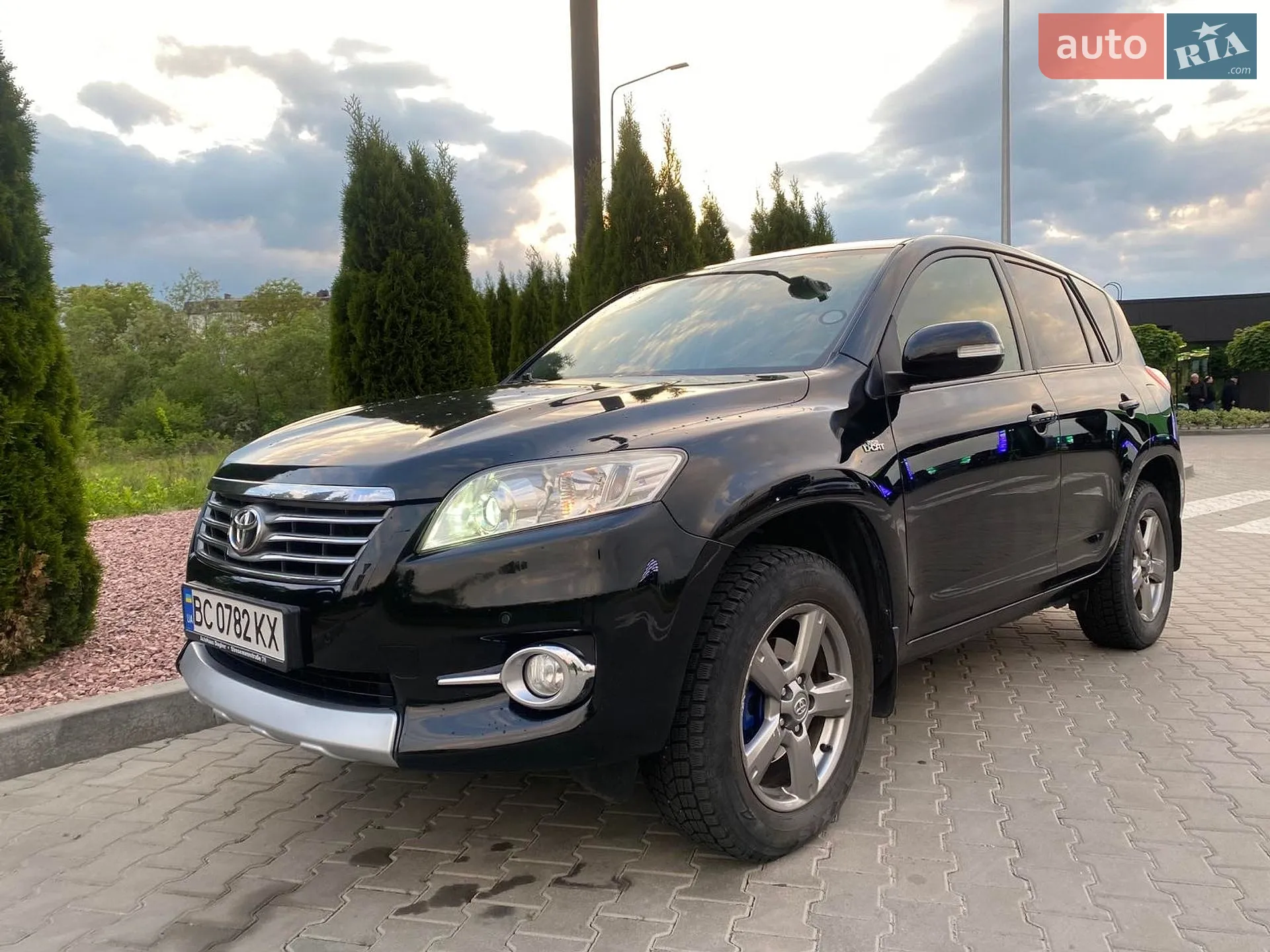 Toyota RAV4, 2012