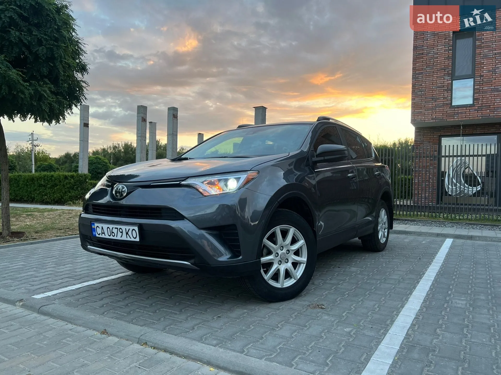 Toyota RAV4, 2018