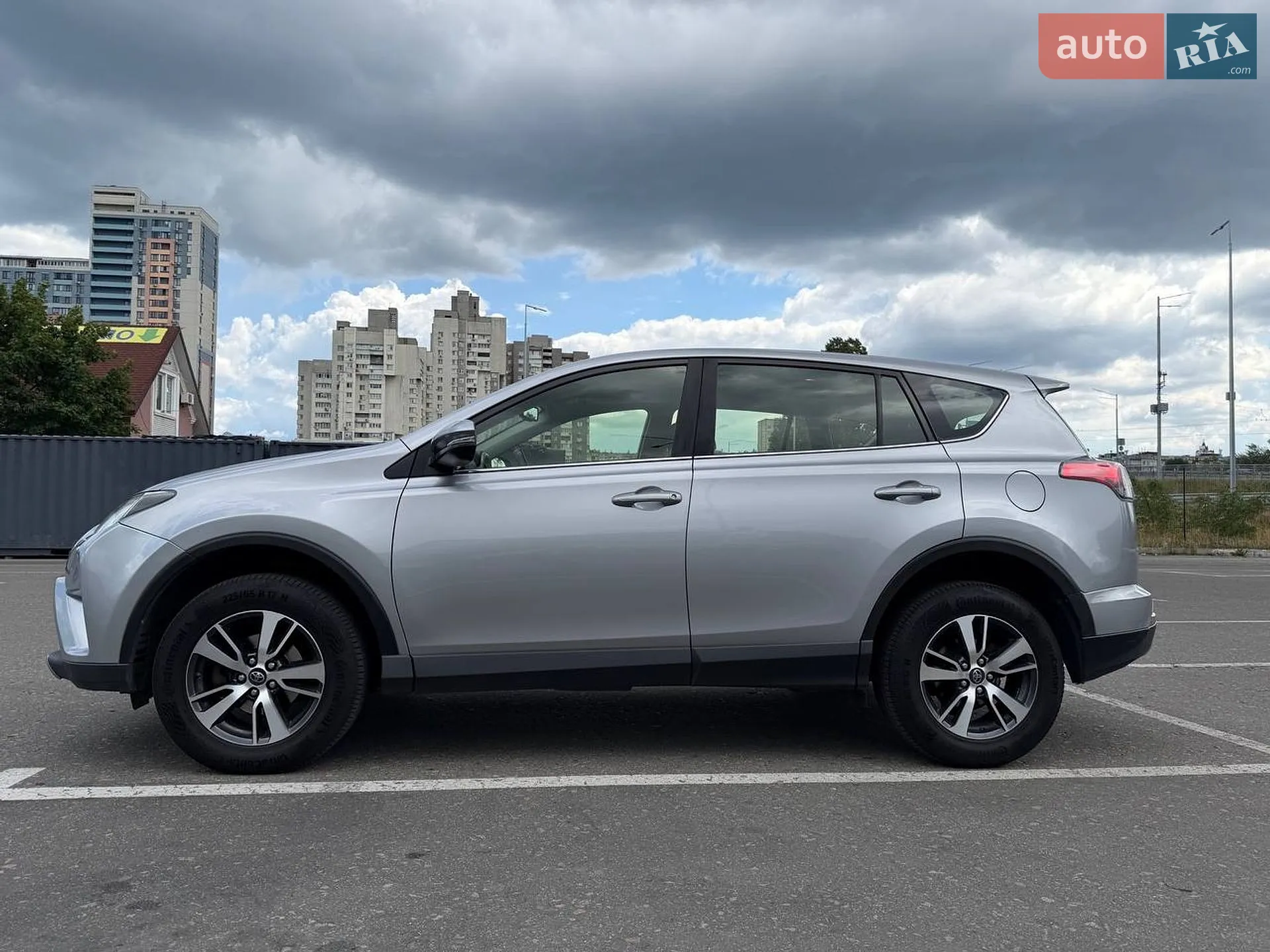 Toyota RAV4, 2017