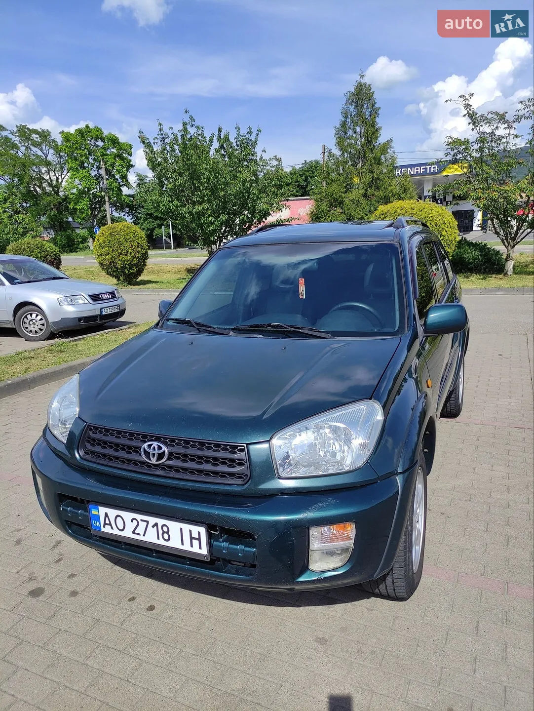 Toyota RAV4, 2002