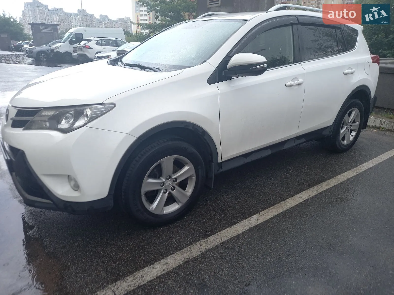 Toyota RAV4, 2013
