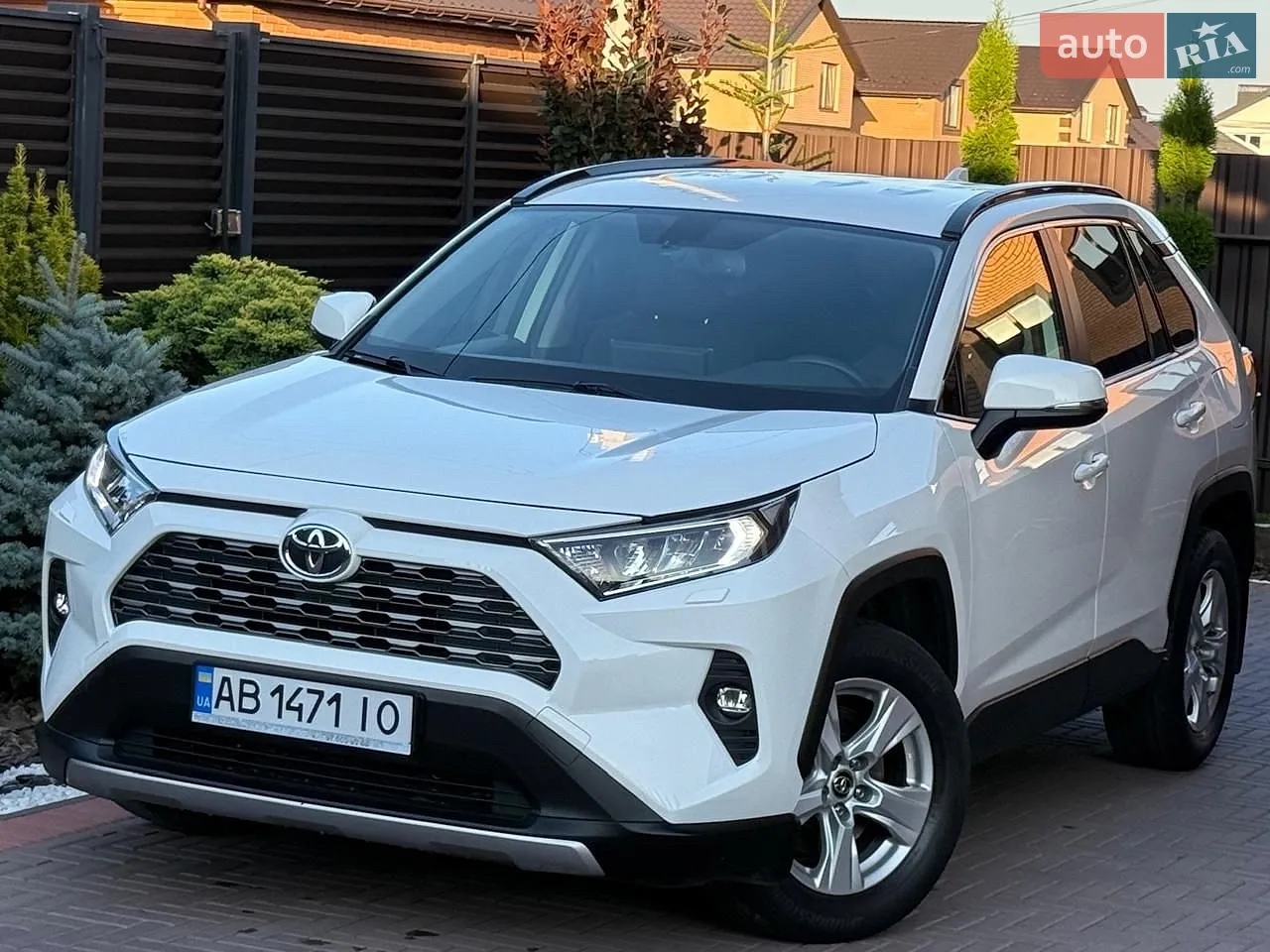 Toyota RAV4, 2019