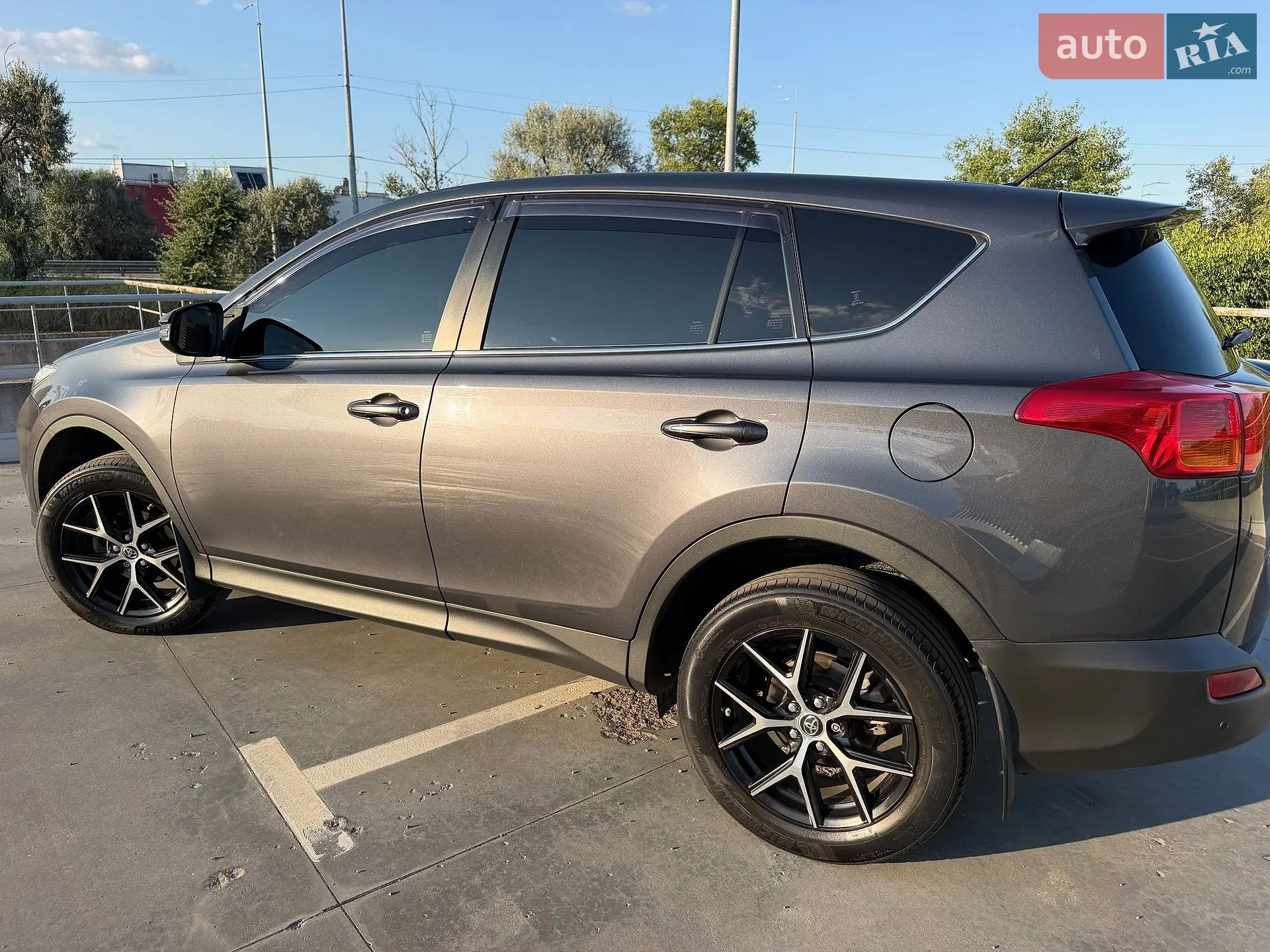 Toyota RAV4, 2013