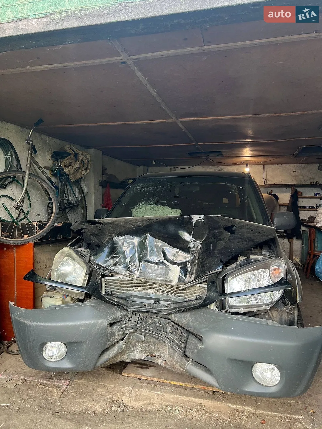 Toyota RAV4, 2004