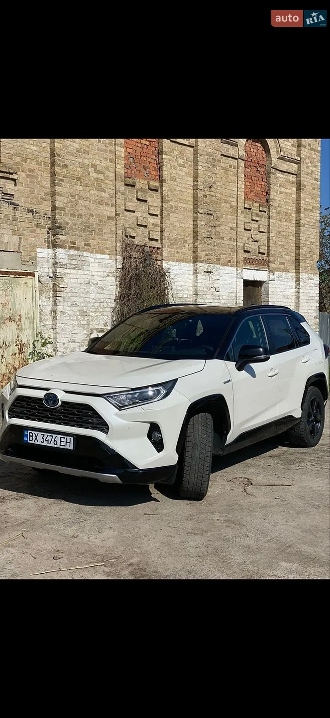 Toyota RAV4, 2020
