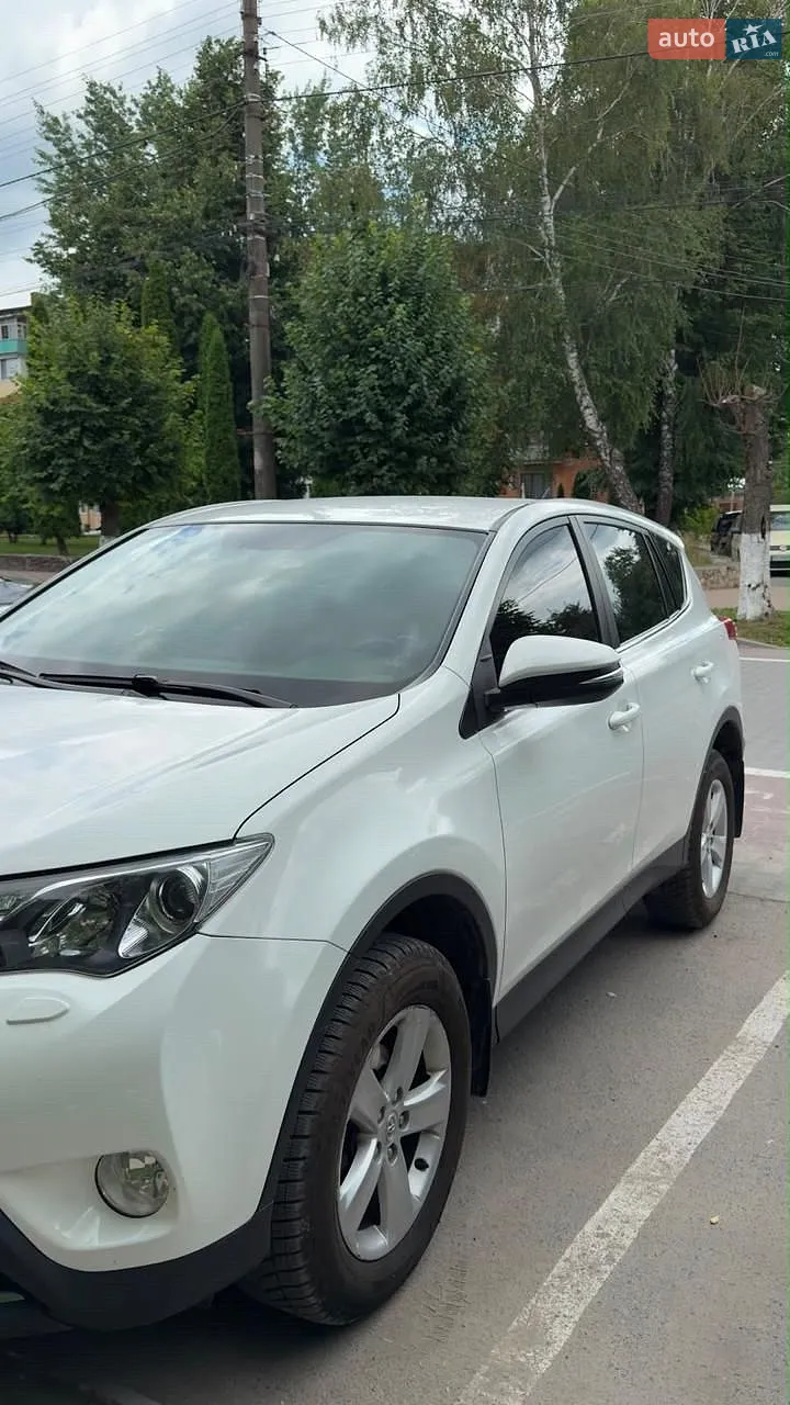Toyota RAV4, 2013