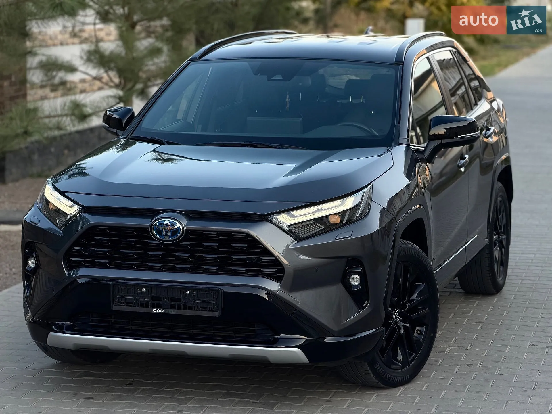 Toyota RAV4, 2023