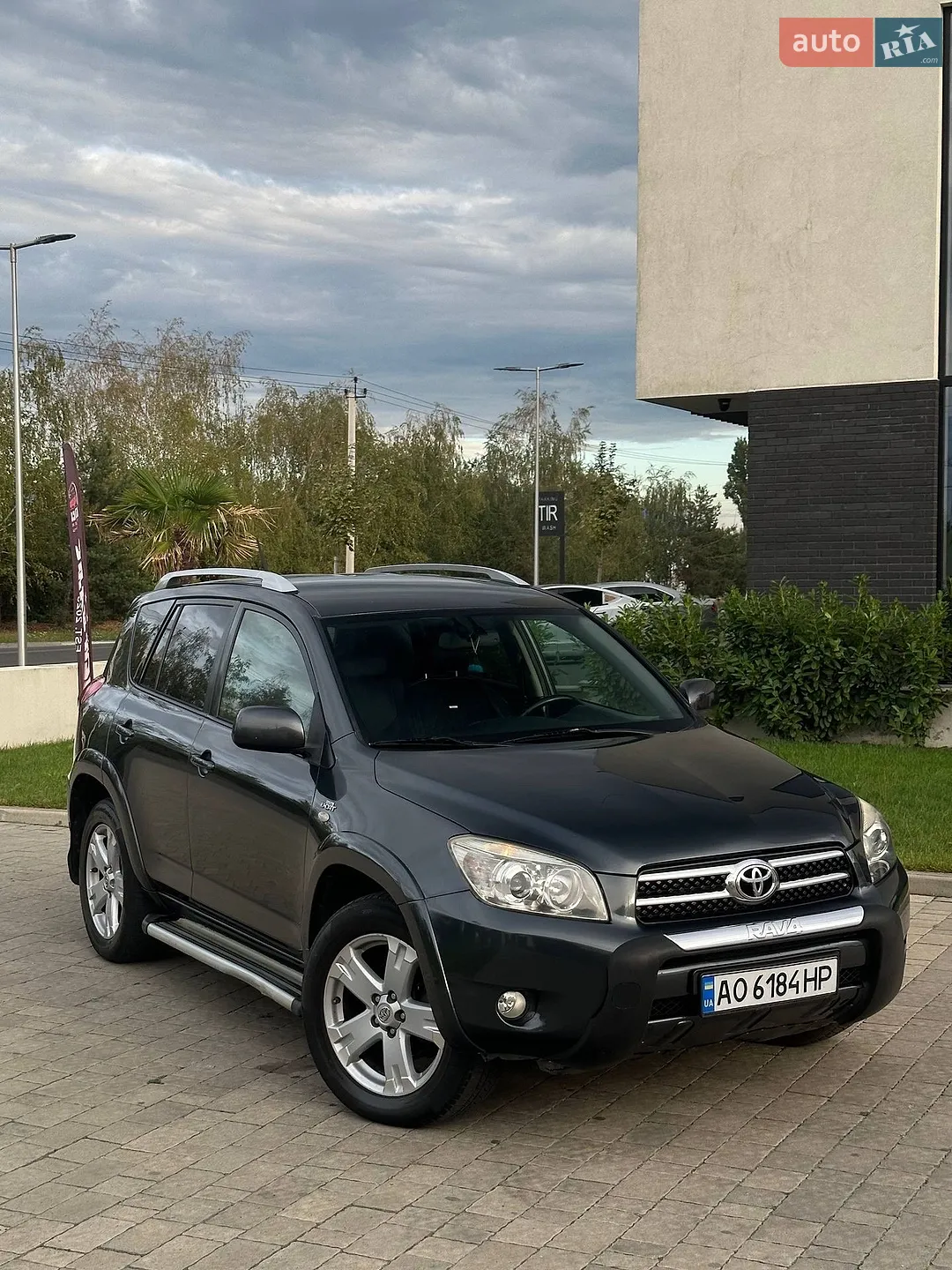 Toyota RAV4, 2006