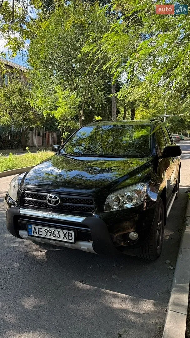 Toyota RAV4, 2006