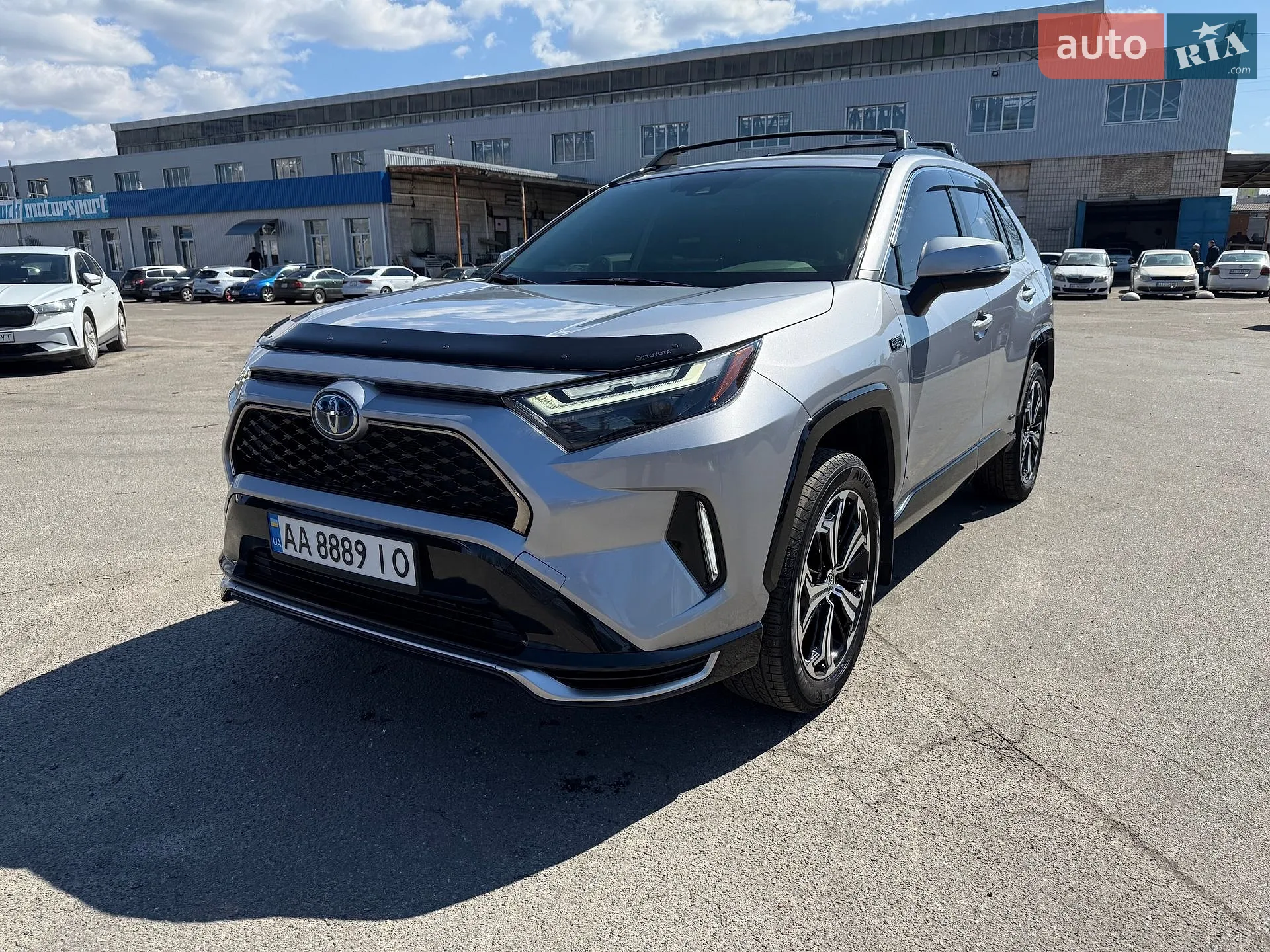 Toyota RAV4, 2023