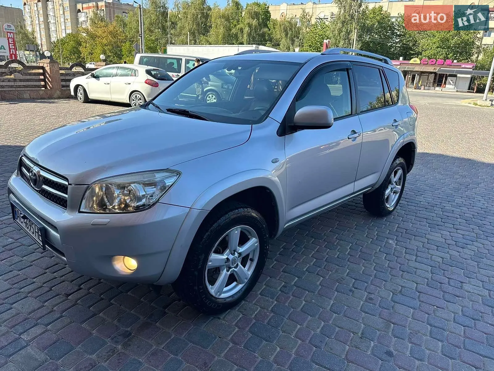 Toyota RAV4, 2006