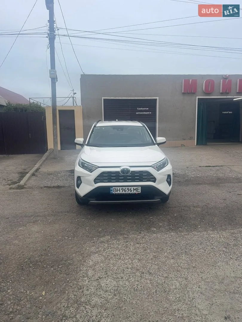 Toyota RAV4, 2022