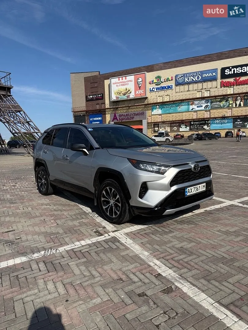 Toyota RAV4, 2019