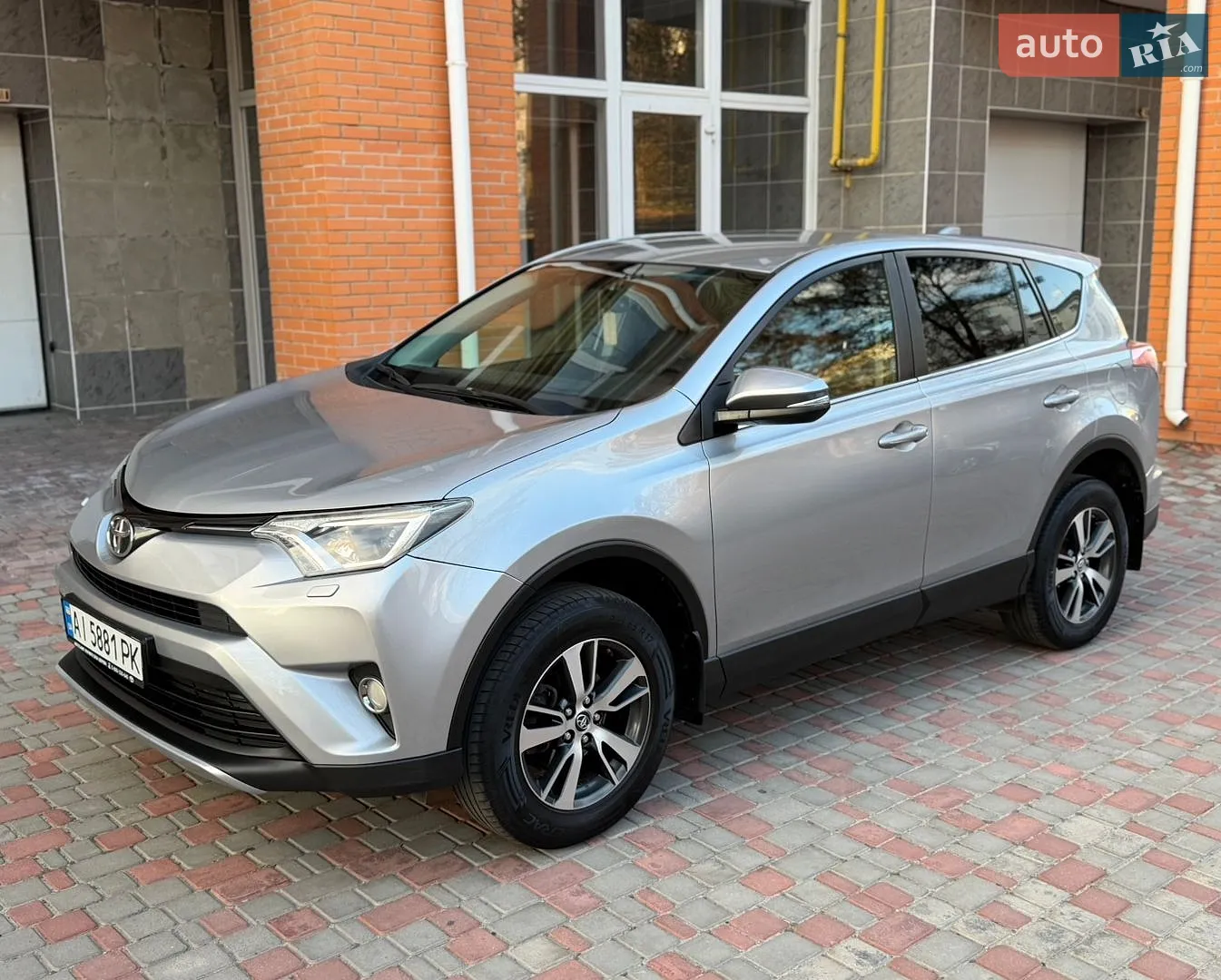Toyota RAV4, 2017
