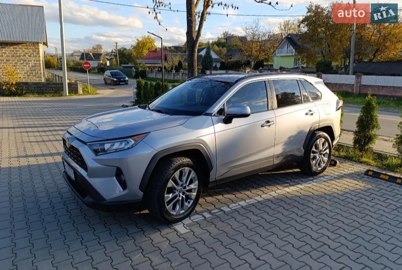 Toyota RAV4, 2021
