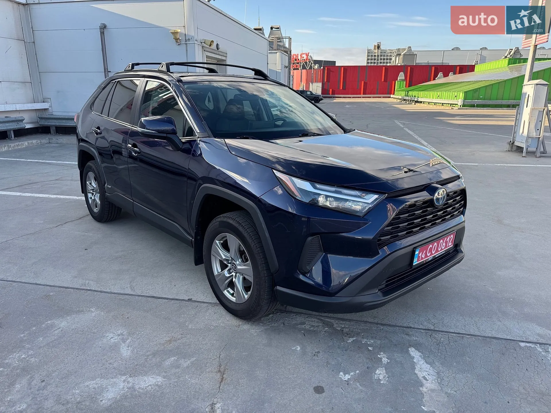 Toyota RAV4, 2023