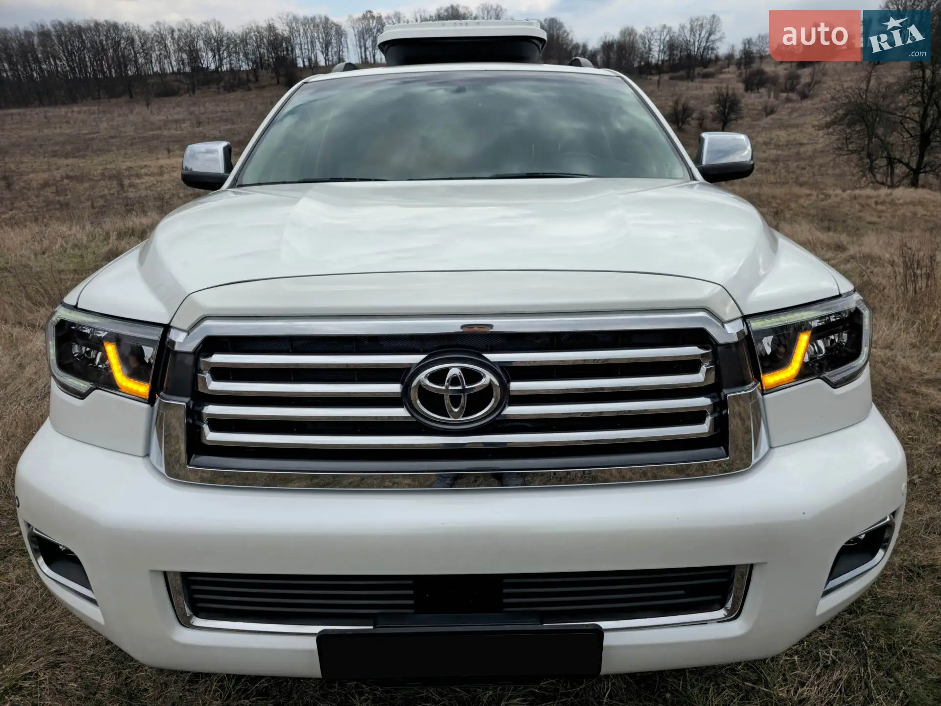 Toyota Sequoia, 2016