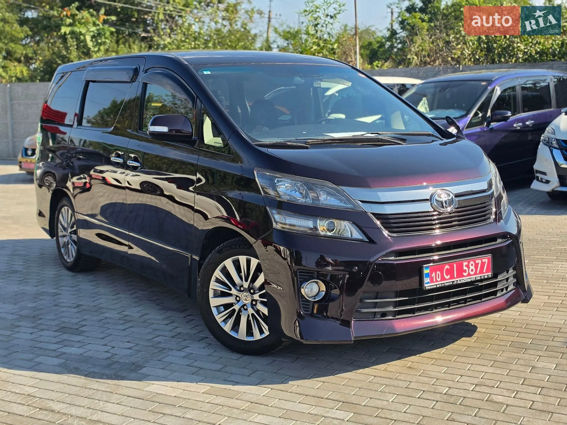 Toyota Vellfire, 2013