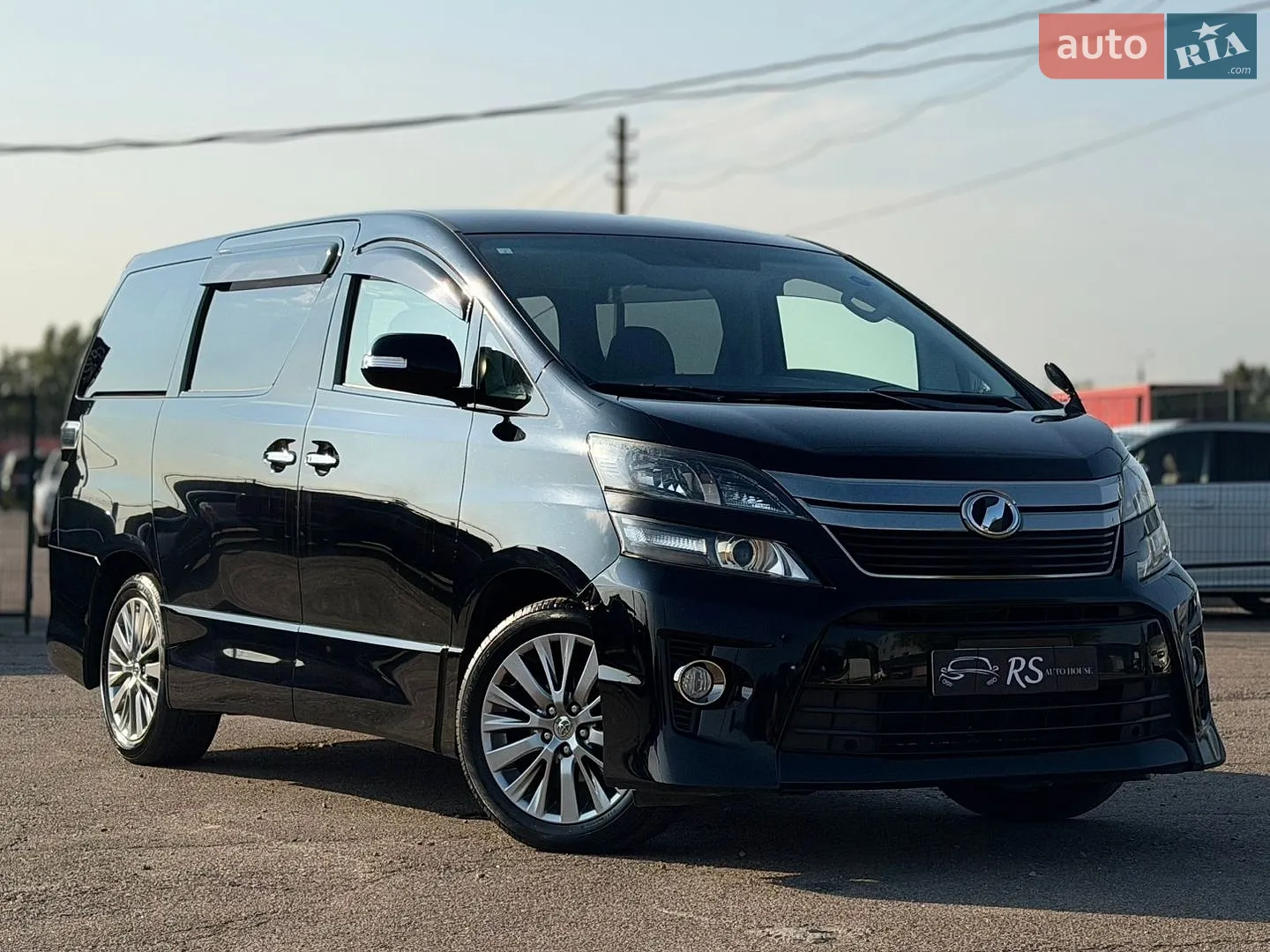 Toyota Vellfire, 2014