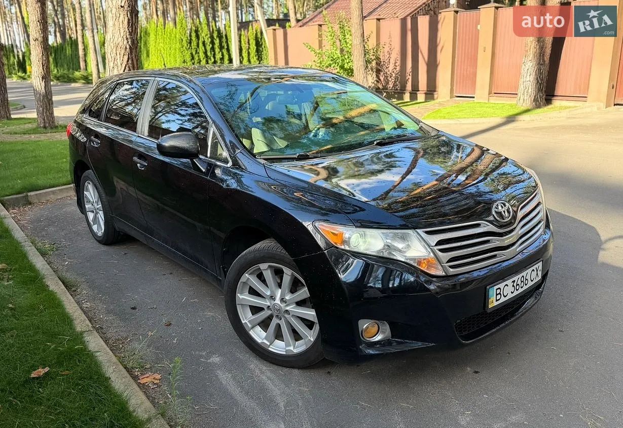 Toyota Venza, 2010