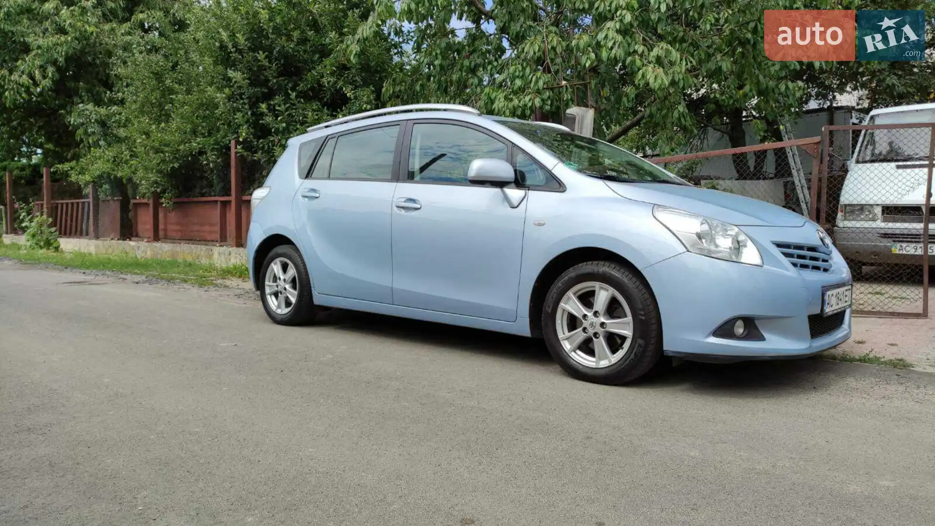 Toyota Verso, 2011