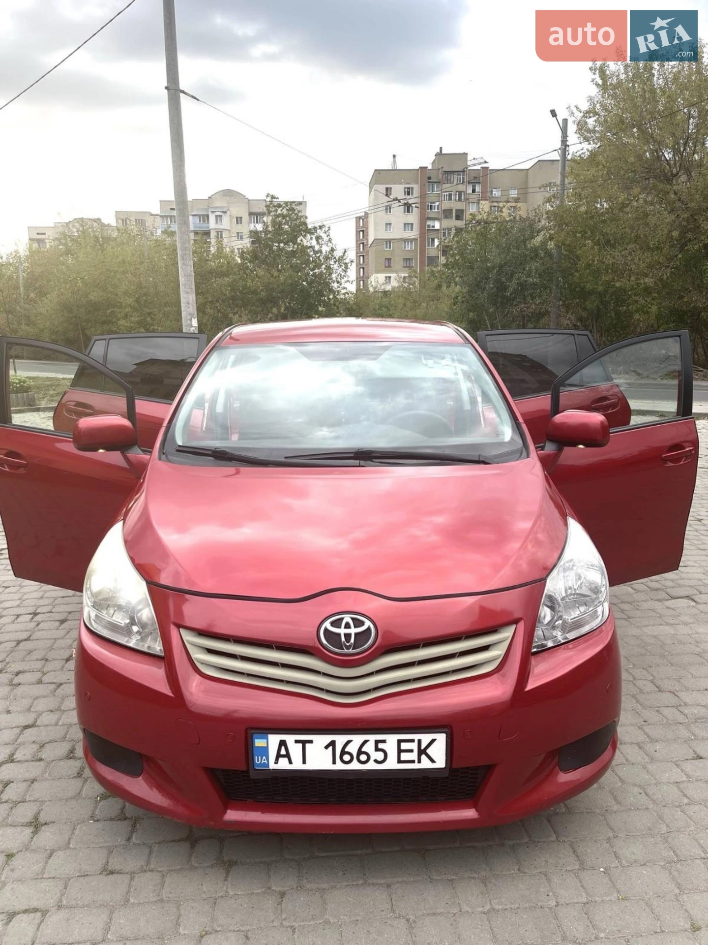 Toyota Verso, 2011