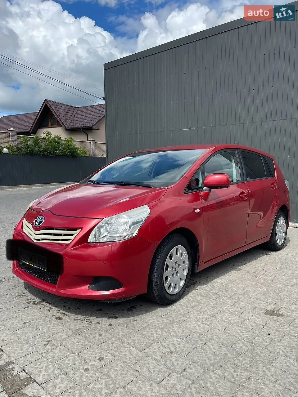 Toyota Verso, 2011