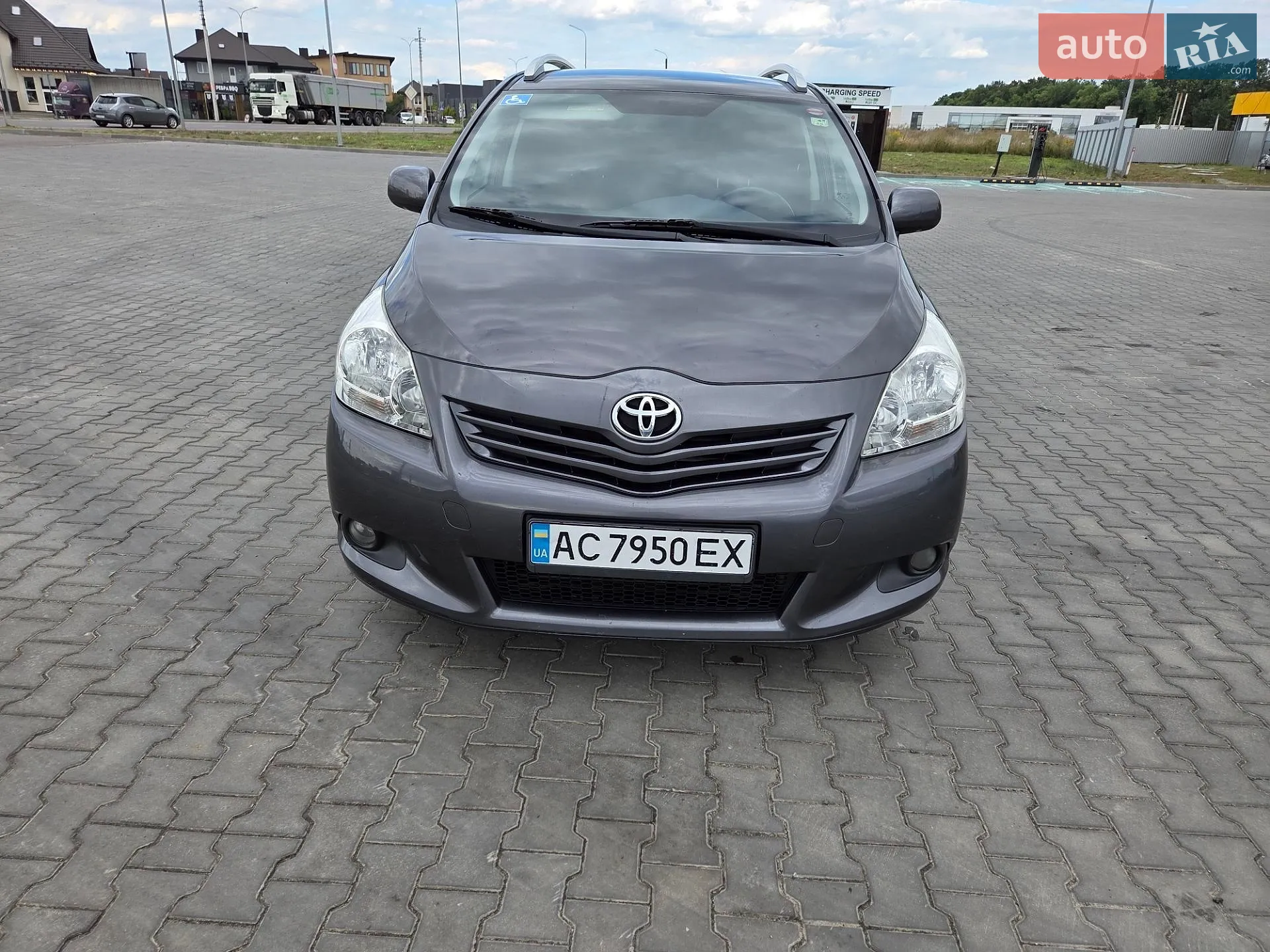 Toyota Verso, 2010