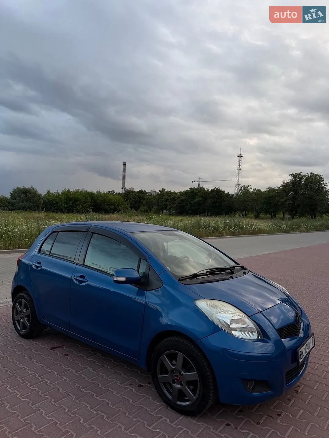 Toyota Vitz 2009 — 1