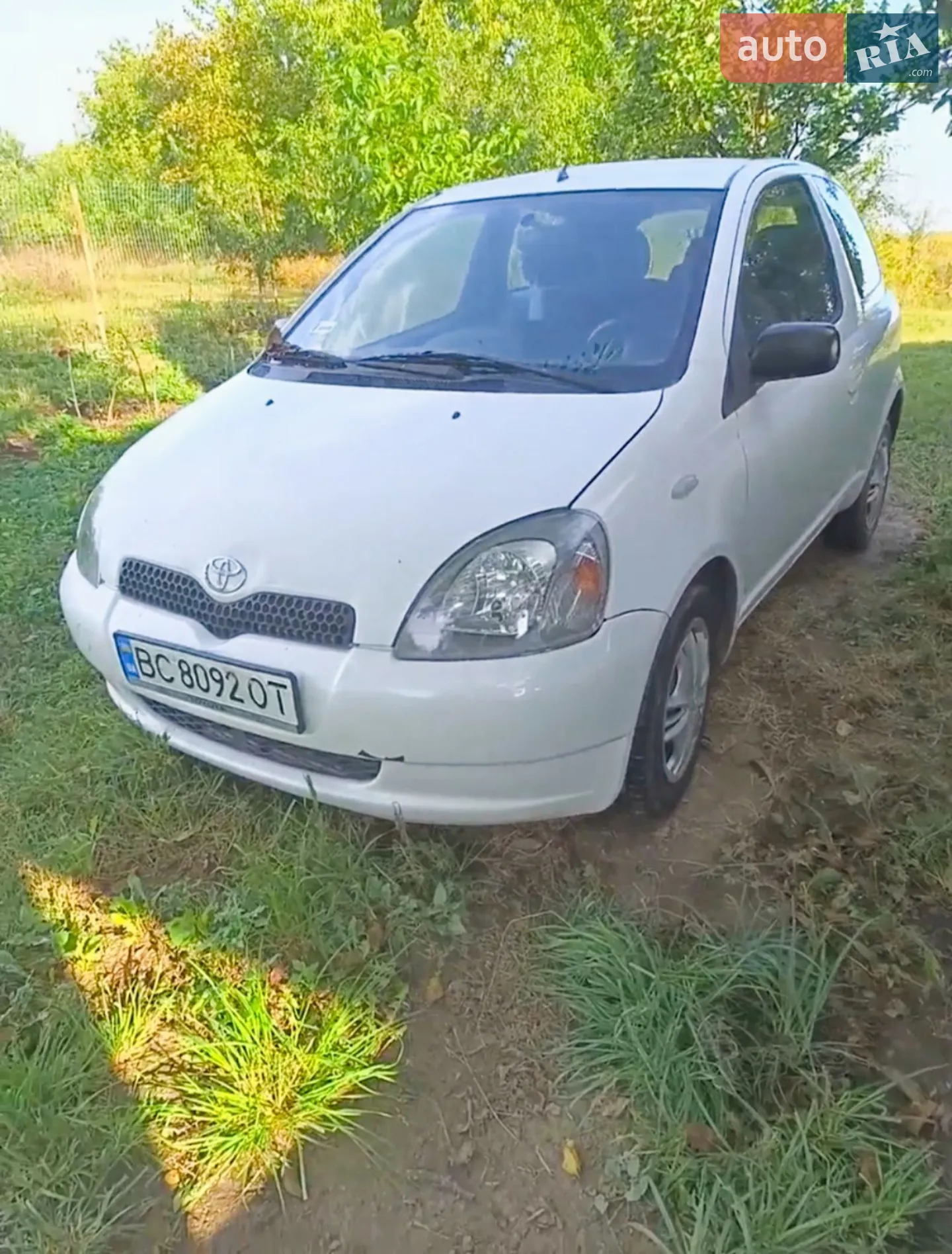 Toyota Yaris, 2001