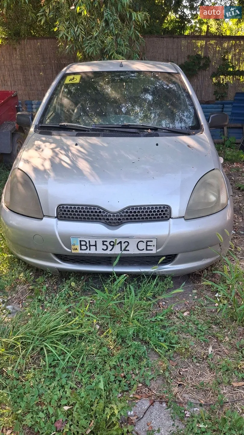 Toyota Yaris, 2002