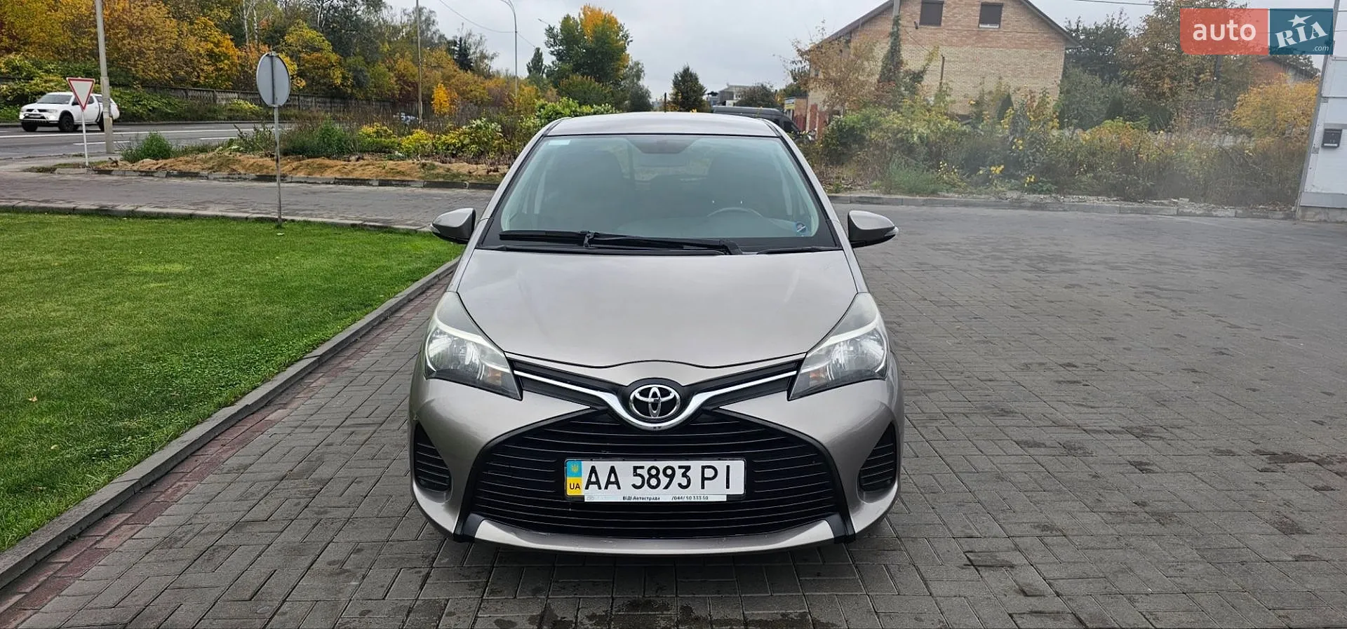 Toyota Yaris, 2014