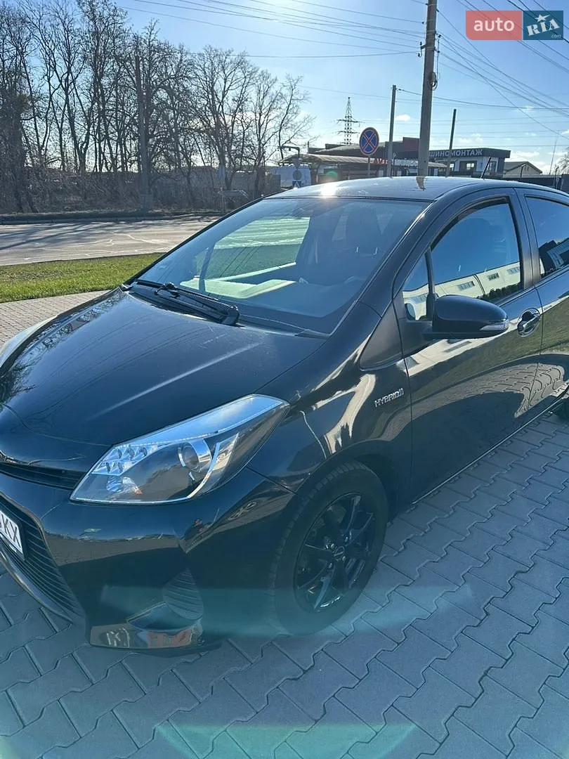 Toyota Yaris, 2013