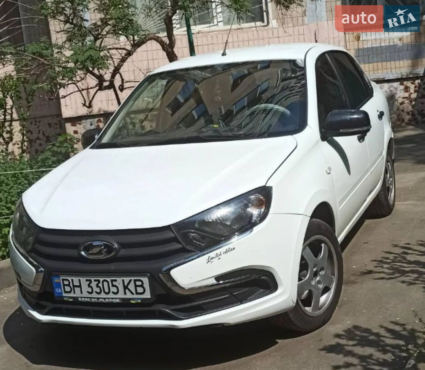 ВАЗ / Lada 2190 Granta, 2019