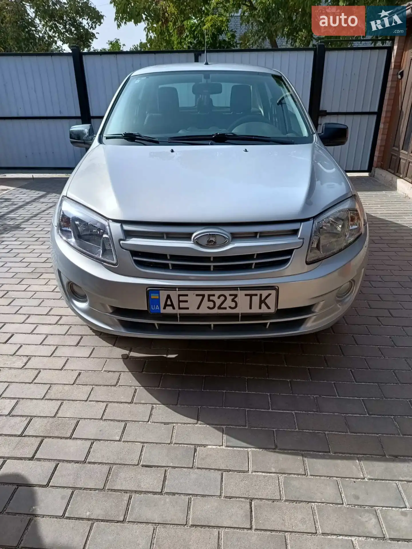 ВАЗ / Lada 2190 Granta, 2014