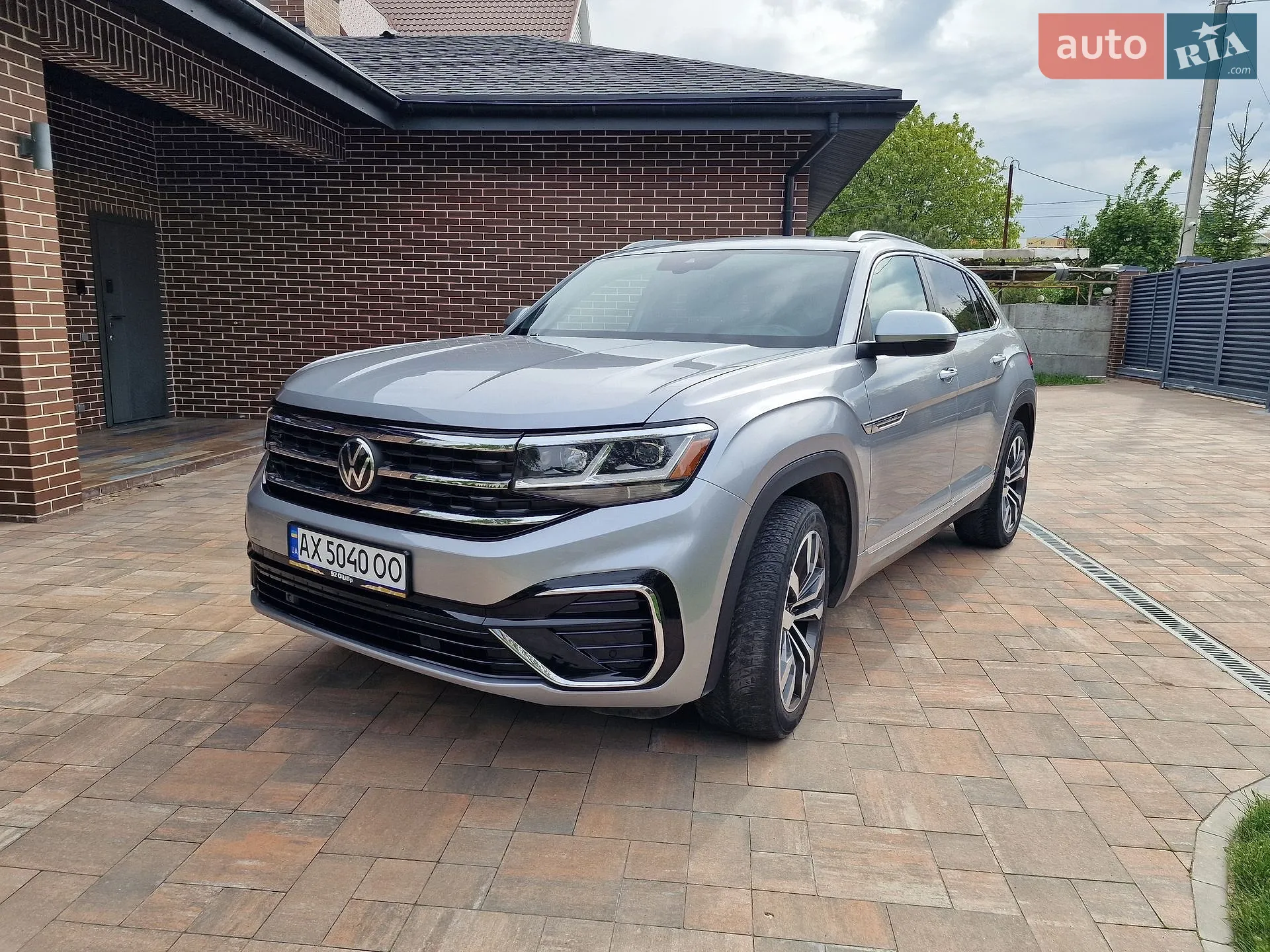 Volkswagen Atlas Cross Sport, 2020