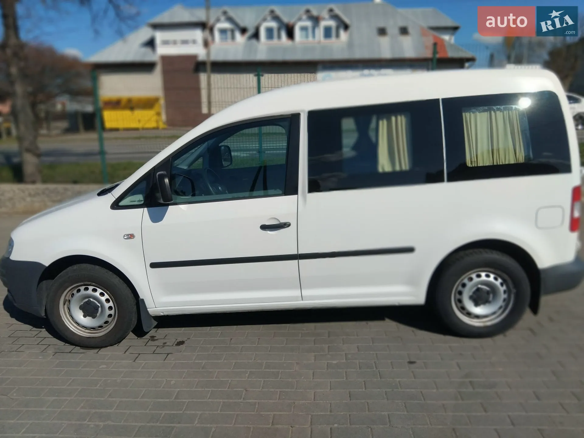 Volkswagen Caddy, 2010